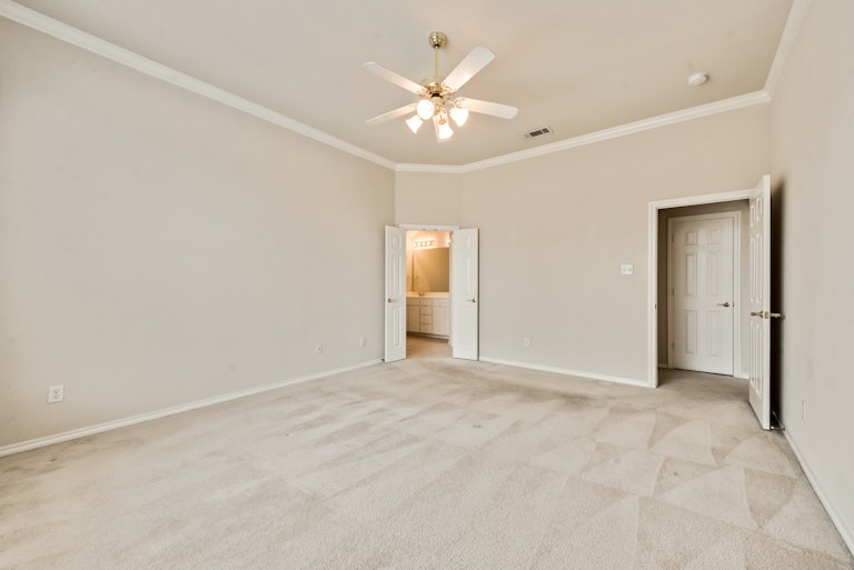 Photo 17 of 26 - 10601 Melrose Ln, Fort Worth, TX 76244