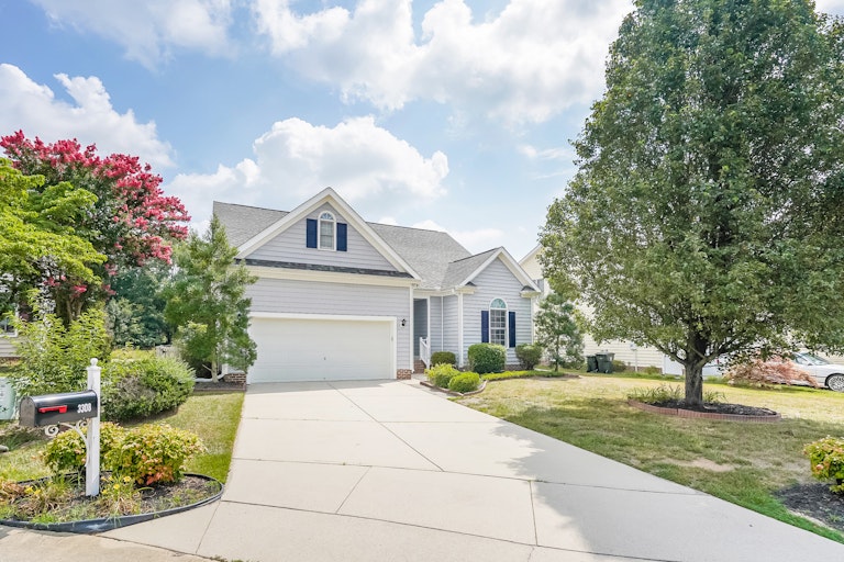 Photo 25 of 25 - 3308 Bellenden Pl, Raleigh, NC 27604