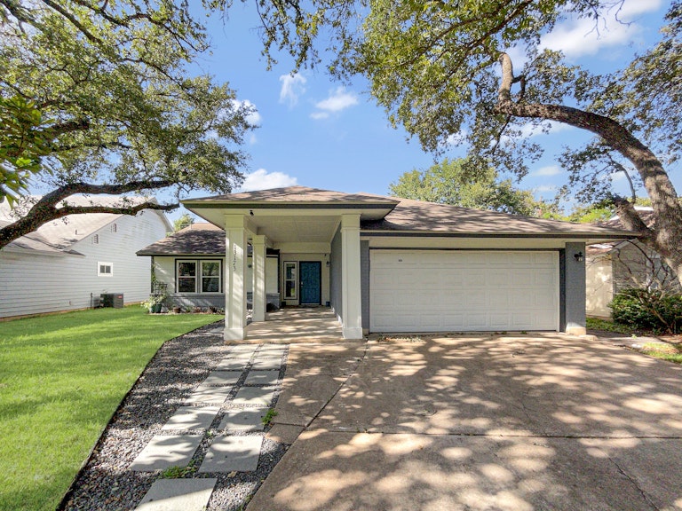 Photo 1 of 27 - 13173 Mill Stone Dr, Austin, TX 78729