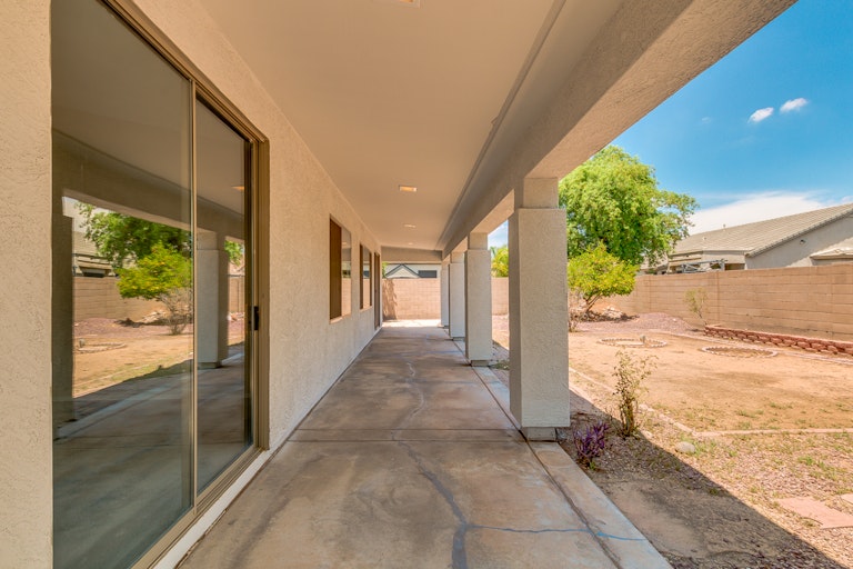 Photo 32 of 32 - 991 N Buckaroo Ln, Gilbert, AZ 85234