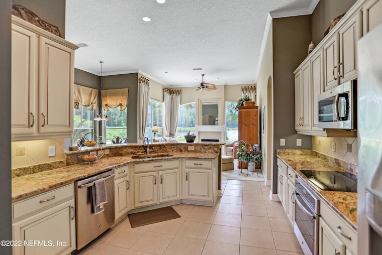 Photo 41 of 59 - 205 S Hampton Club Way, Saint Augustine, FL 32092
