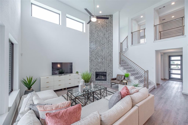 Photo 12 of 50 - 3806 Aidens Peak Ct, Katy, TX 77494