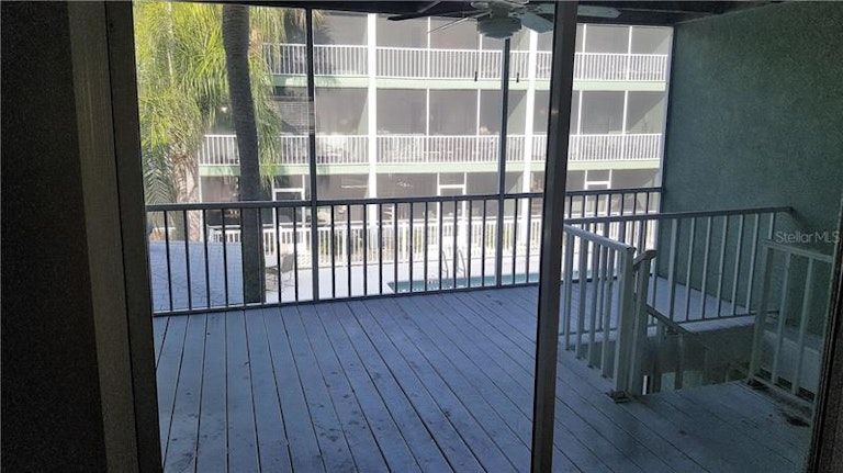 Photo 6 of 22 - 737 Pinellas Bayway S #207, Saint Petersburg, FL 33715