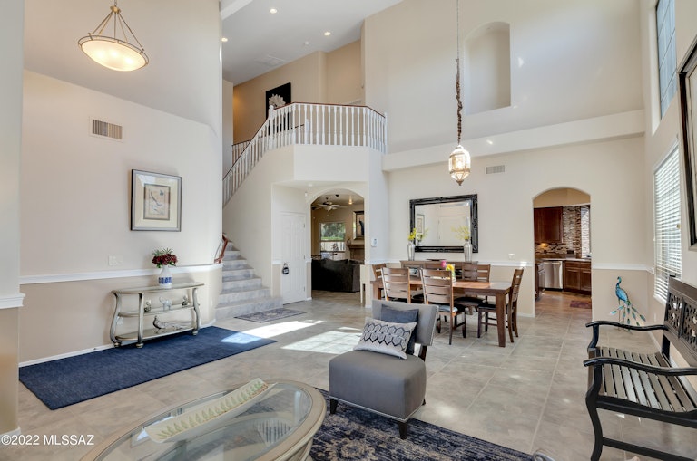 Photo 3 of 34 - 249 W Milbrae Springs Dr, Oro Valley, AZ 85755