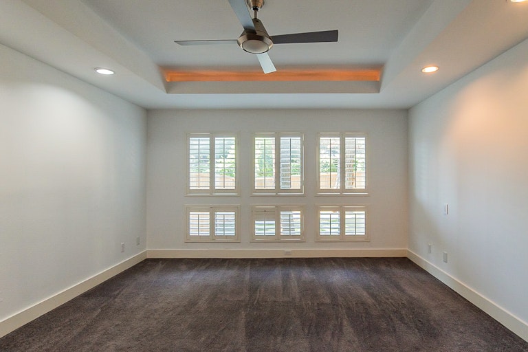 Photo 18 of 28 - 7050 Gaston Ave, Dallas, TX 75214