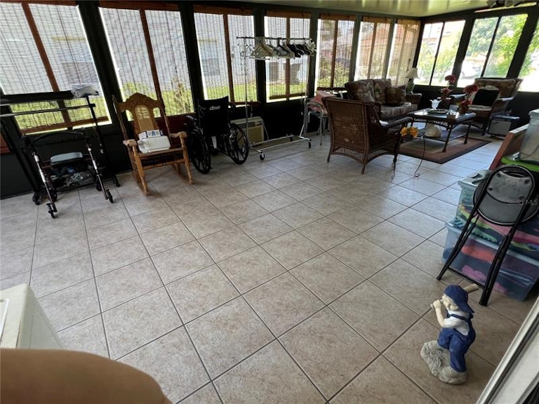 Photo 15 of 59 - 1028 Grand Reserve Dr, Davenport, FL 33837