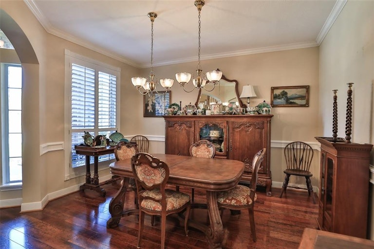Photo 10 of 50 - 20602 Sunset Bend Ln, Spring, TX 77379