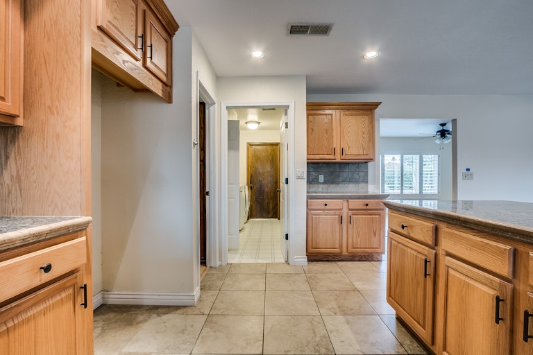 Photo 6 of 33 - 6309 E Acoma Dr, Scottsdale, AZ 85254