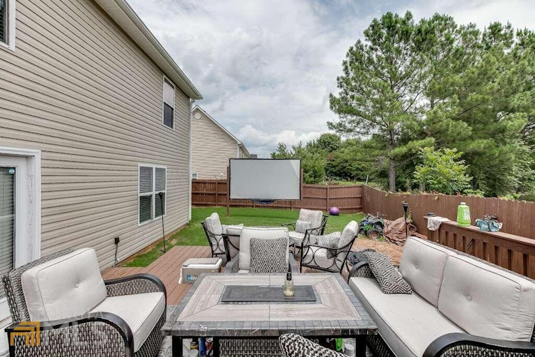 Photo 41 of 41 - 3248 Meadow Point Dr, Snellville, GA 30039