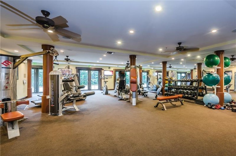 Photo 10 of 21 - 100 4th Ave S #229, Saint Petersburg, FL 33701