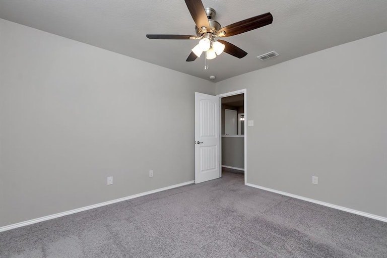 Photo 27 of 40 - 7608 Boat Wind Rd, Fort Worth, TX 76179