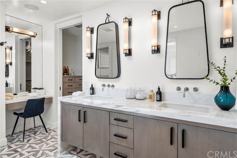 Photo 40 of 56 - 763 11th St, Manhattan Beach, CA 90266