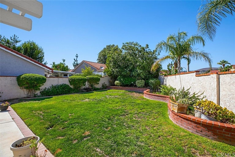 Photo 36 of 54 - 20385 Via Pizarro, Yorba Linda, CA 92886