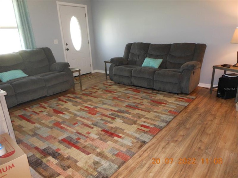 Photo 4 of 11 - 550 Saint Andrews Blvd, Lady Lake, FL 32159