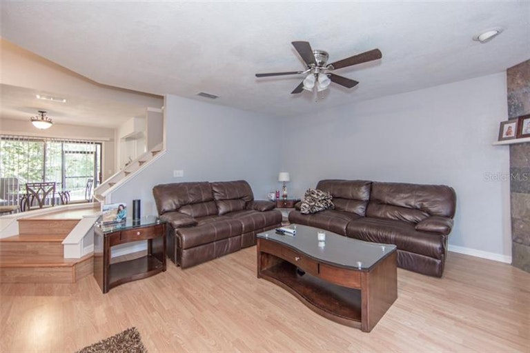 Photo 8 of 15 - 870 Commonwealth Ct, Casselberry, FL 32707