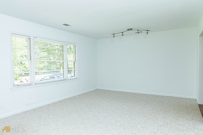 Photo 9 of 45 - 2982 Cruse Rd, Lawrenceville, GA 30044