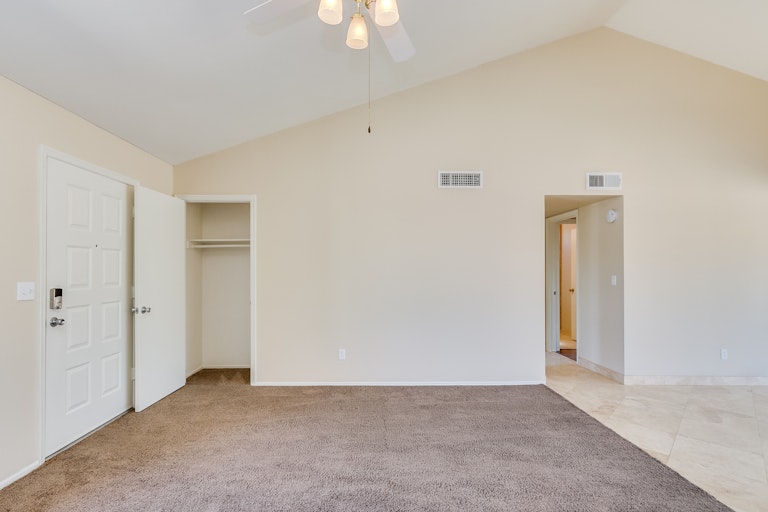 Photo 2 of 20 - 1219 E Kristal Way, Phoenix, AZ 85024
