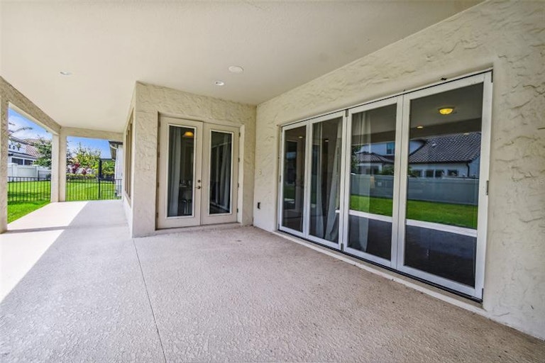 Photo 13 of 77 - 10430 Warrick St, Orlando, FL 32836