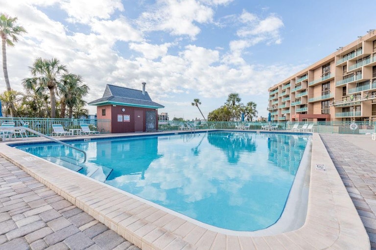 Photo 26 of 29 - 1 Key Capri #213E, Treasure Island, FL 33706