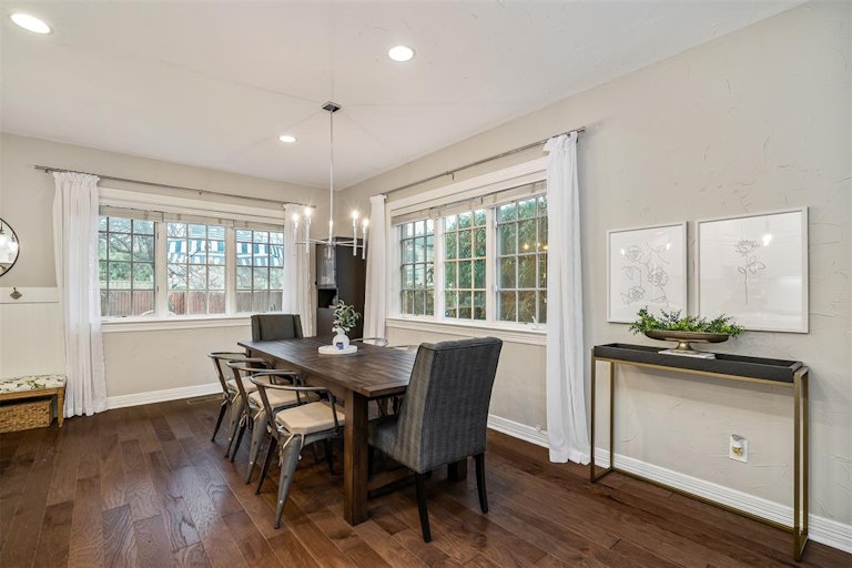 Photo 19 of 40 - 5204 Willis Ave, Dallas, TX 75206