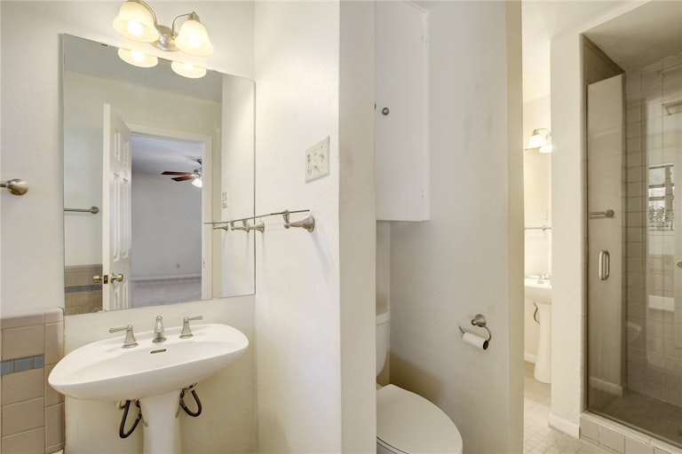Photo 21 of 26 - 3007 Oakmont Blvd, Austin, TX 78703