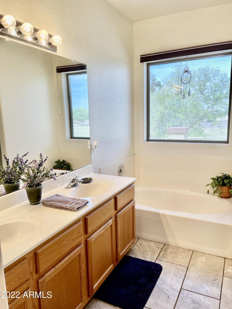 Photo 17 of 32 - 14450 N 132nd Dr, Surprise, AZ 85379