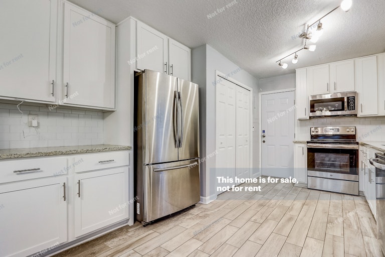 Photo 4 of 27 - 1160 Scotten Rd, Jacksonville, FL 32205