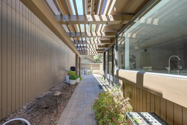 Photo 35 of 44 - 2174 Promontory Point Ln, Rancho Cordova, CA 95670