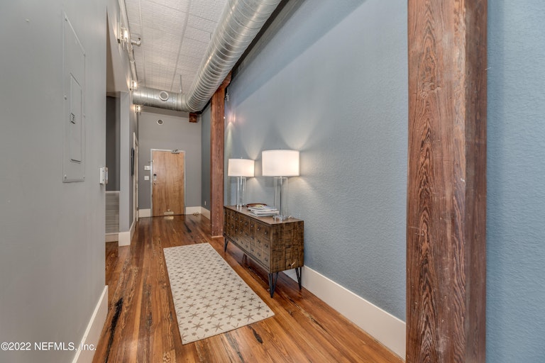 Photo 6 of 22 - 301 E Bay St #301, Jacksonville, FL 32202