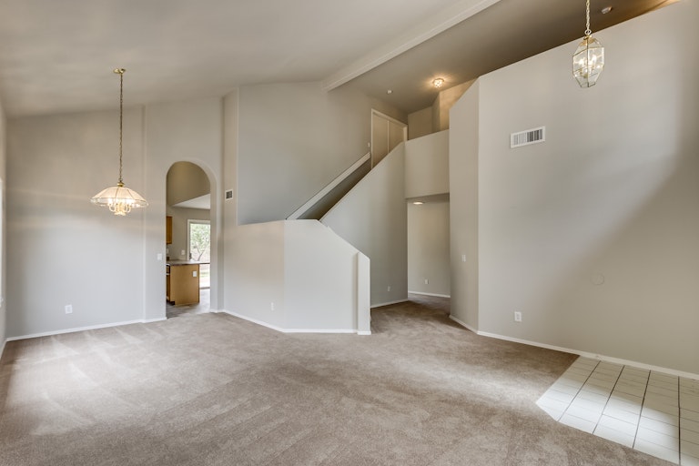 Photo 5 of 36 - 8539 W Sheridan St, Phoenix, AZ 85037