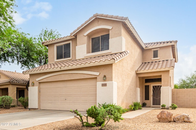 Photo 3 of 30 - 25228 N 41st Ave, Phoenix, AZ 85083