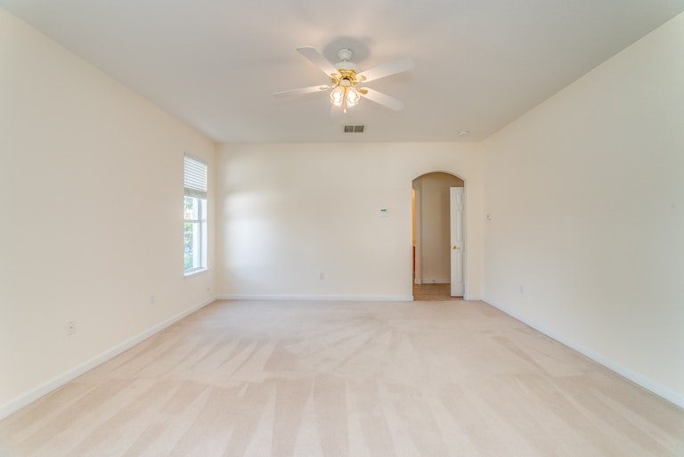 Photo 14 of 33 - 1667 Marina Lake Dr, Kissimmee, FL 34744
