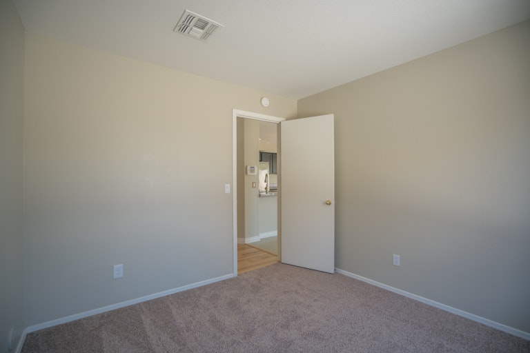 Photo 23 of 35 - 15098 W Heritage Oak Way, Surprise, AZ 85374