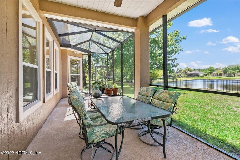 Photo 28 of 40 - 627 Battersea Dr, Saint Augustine, FL 32095