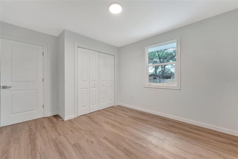 Photo 25 of 36 - 5801 78th Ave N, Pinellas Park, FL 33781