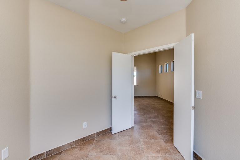 Photo 18 of 39 - 12566 W Cheery Lynn Rd, Avondale, AZ 85392