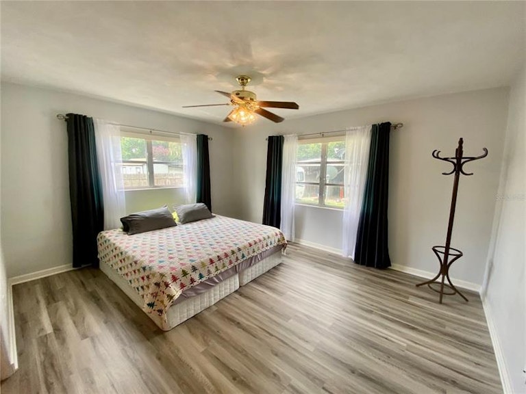 Photo 32 of 60 - 4081 Lake Marianna Dr, Winter Haven, FL 33881