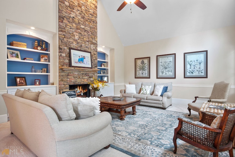 Photo 11 of 39 - 265 Millhaven Lndg, Fayetteville, GA 30215