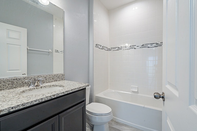 Photo 16 of 36 - 1904 Bonser Rd, Minneola, FL 34715