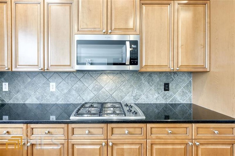 Photo 16 of 71 - 6021 Stillwater Pl, Flowery Branch, GA 30542