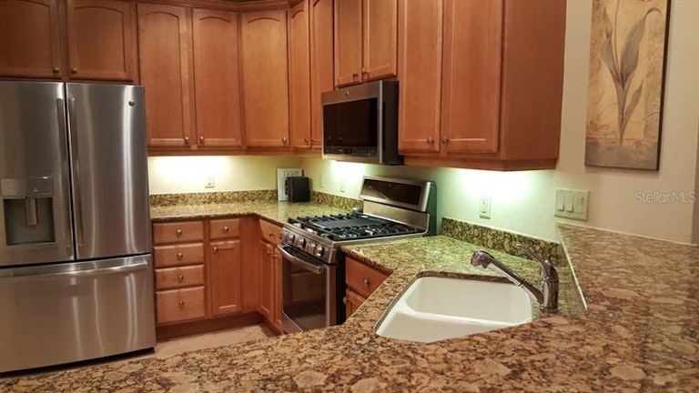 Photo 8 of 25 - 8434 Miramar Way #8434, Lakewood Ranch, FL 34202