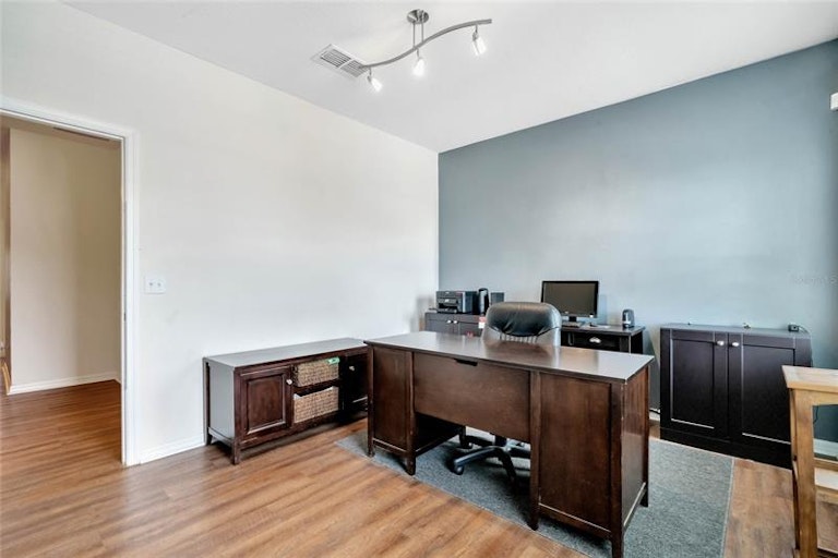 Photo 23 of 28 - 9309 Shepton St, Orlando, FL 32825