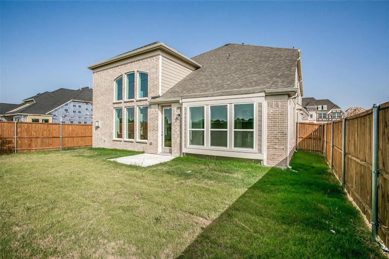 Photo 35 of 37 - 521 Rock Rose Ln, Wylie, TX 75098
