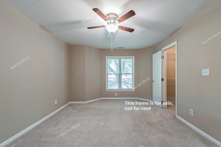 Photo 13 of 16 - 1021 Brighthurst Dr #103, Raleigh, NC 27605