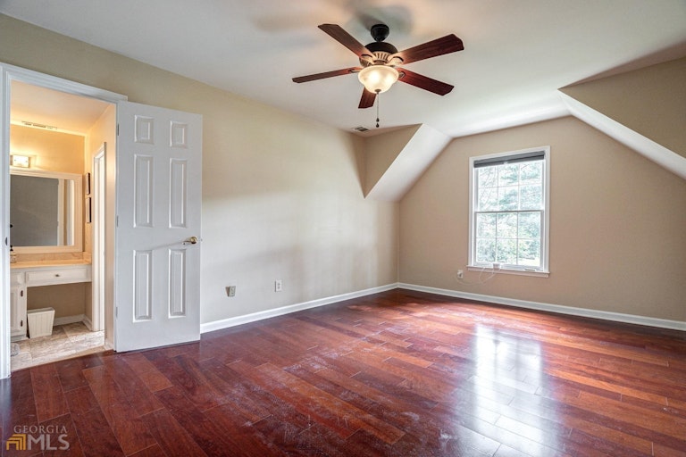 Photo 33 of 81 - 797 Oxford Ct SW, Lilburn, GA 30047
