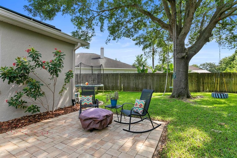 Photo 50 of 68 - 19139 Cherry Rose Cir, Lutz, FL 33558