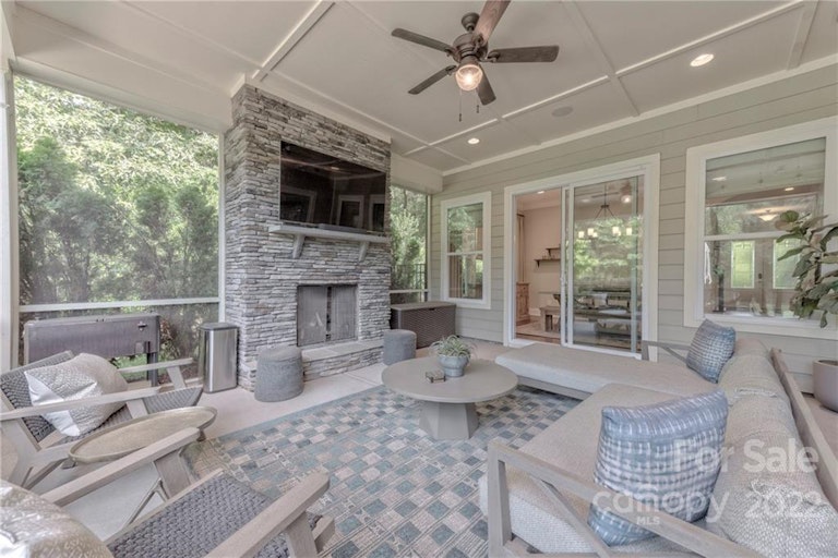 Photo 41 of 48 - 509 Lacebark Elm Ct, Matthews, NC 28104