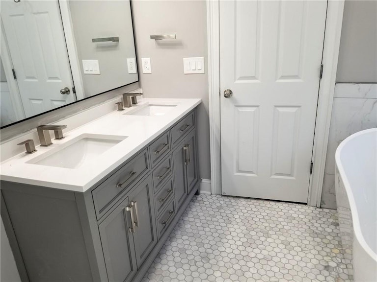 Photo 13 of 29 - 3701 Manigault Pl SE, Mableton, GA 30126