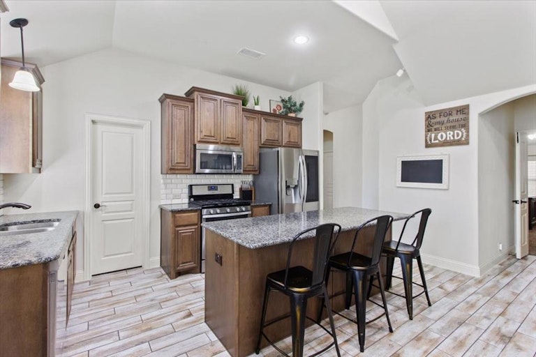 Photo 7 of 25 - 915 Birchwood Dr, Wylie, TX 75098