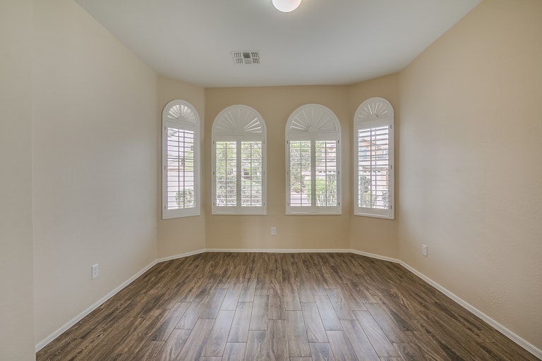 Photo 12 of 34 - 7241 W Donner Dr, Laveen, AZ 85339